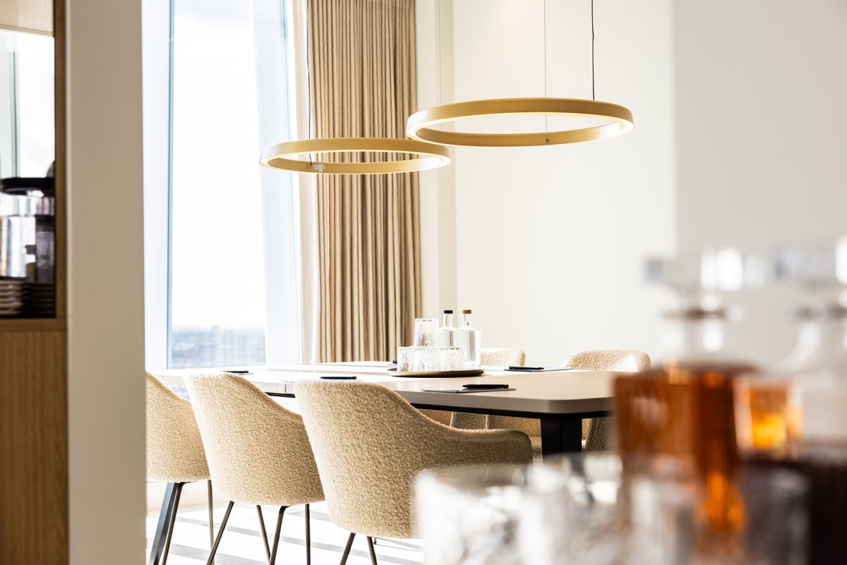 Dining table with drinks at HOFF